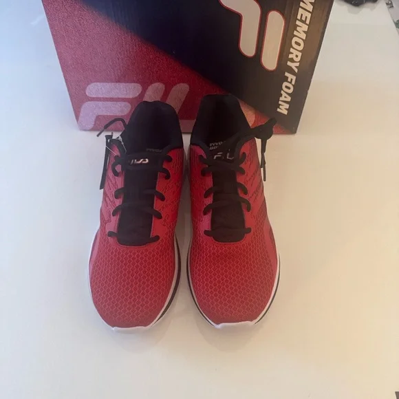 Fila Running Shoes Mens 9.5 Red - Picture 2 of 5